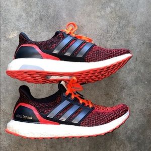Men’s ultra boost sneakers
